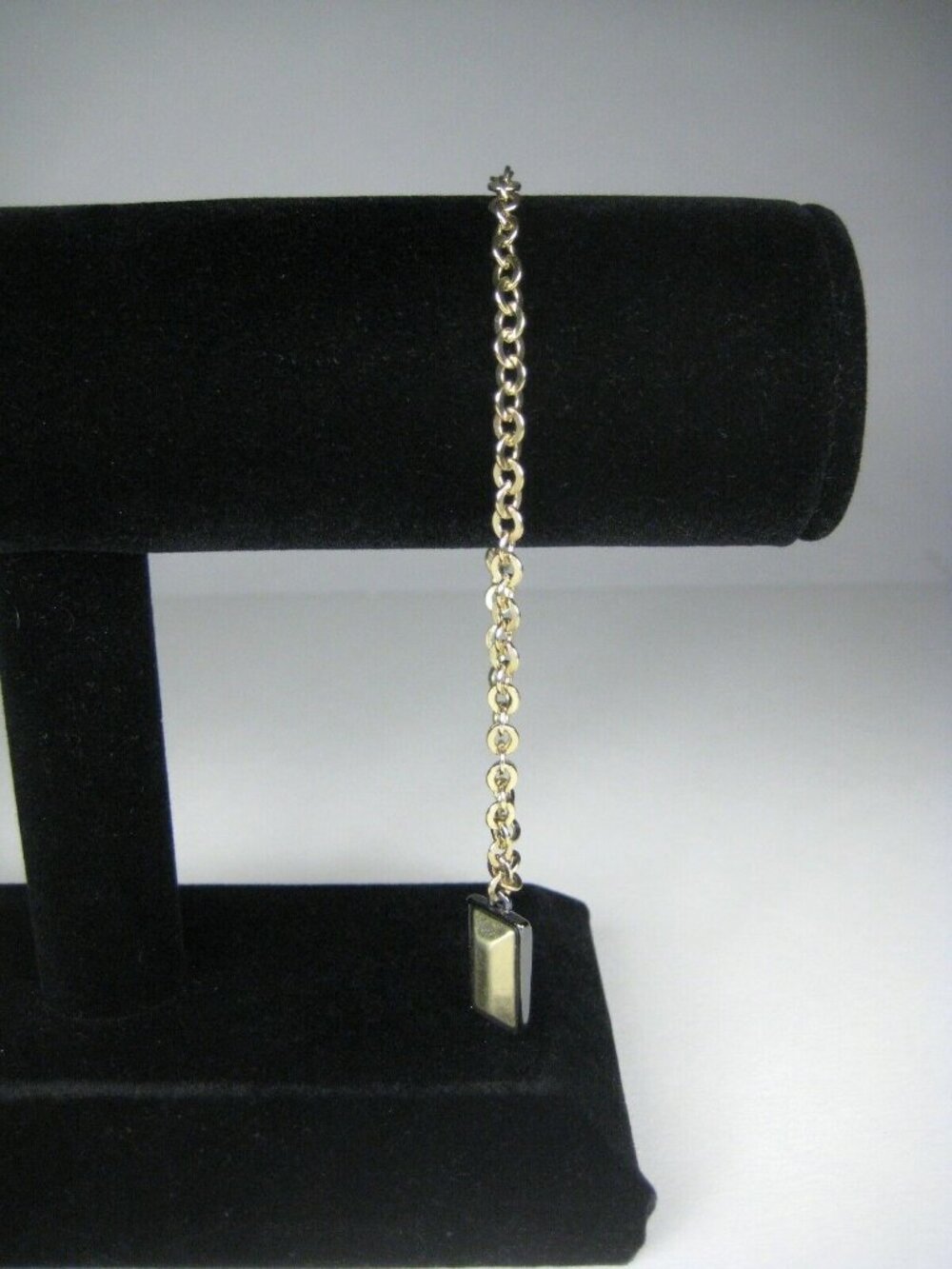 TK Charm Bracelet 9 In Metal Goldtone Chain Jewelry Modern Jewelry NO CLASP